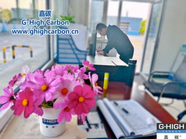 嘉碳員工巧手布置，辦公環(huán)境煥發(fā)新生